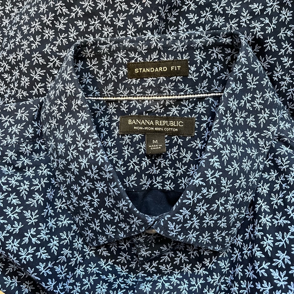 Banana Republic Blue Patterned Men's Shirt Standard Fit Non-Iron Size M View 6